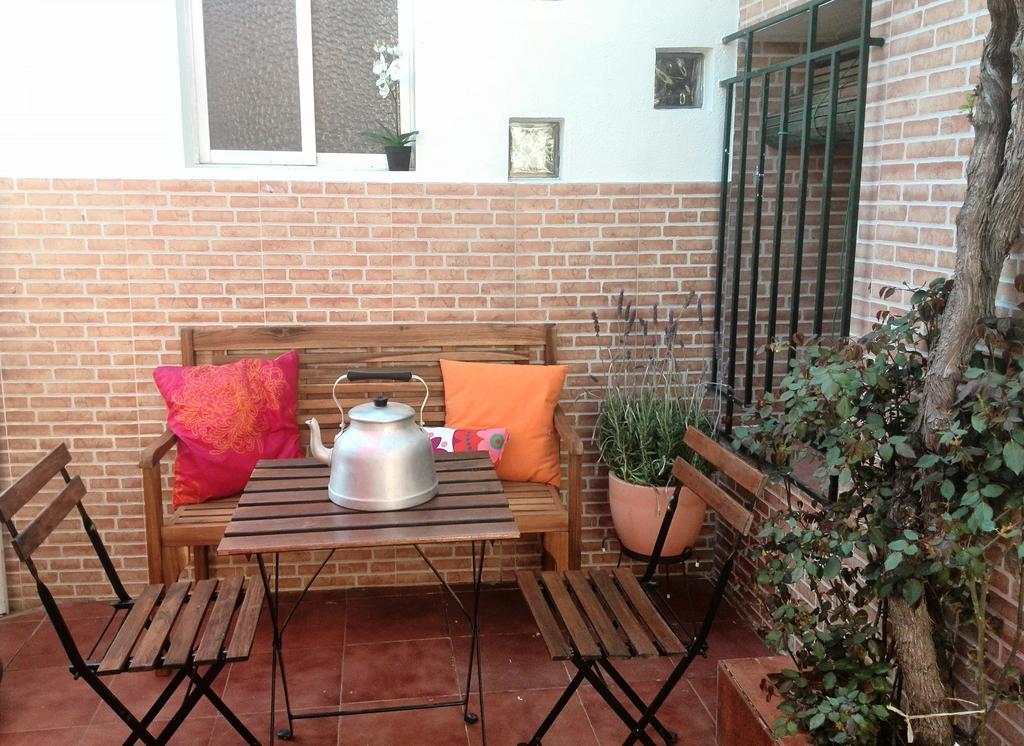Villa Nido Menas Torrejón el Rubio Esterno foto